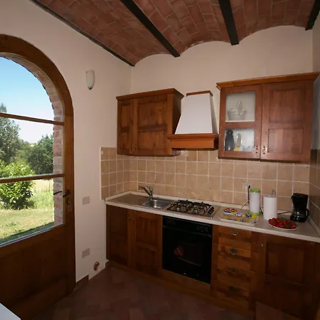 Lovely In Tuscany With Panoramic View بيت للعطل كاستيلْنْوافو بيراردين